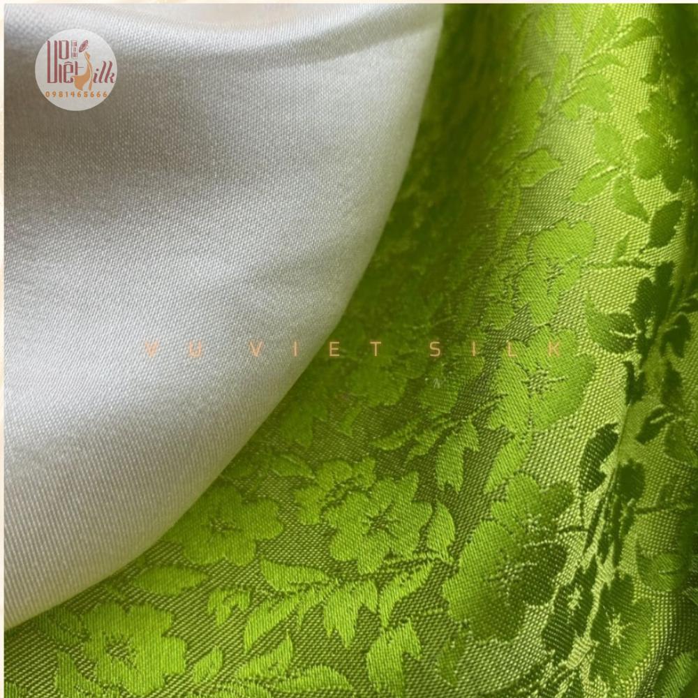 Lụa họa tiết hoa mai M03