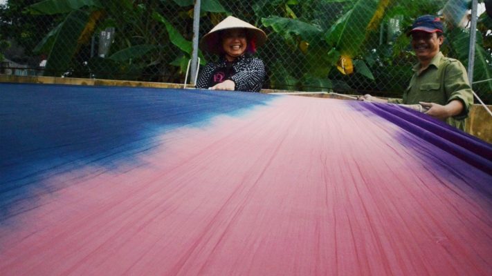 Lụa Nha Xá Là Gì? Tìm Hiểu Chất Liệu May Áo Dài Cao Cấp