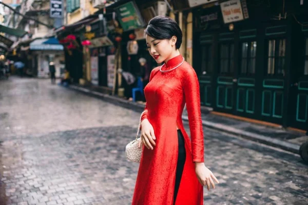 Vải Lụa Tơ Tằm Nha Xá Giá Bao Nhiêu?
