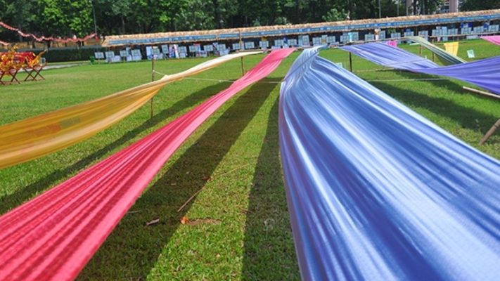 Vải Lụa Trơn Nha Xá Và Cách Chăm Sóc Áo Dài Đúng Chuẩn