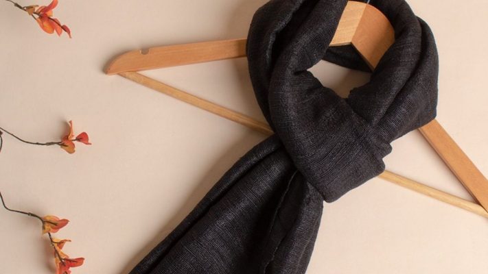 Khăn Đũi Tơ Tằm Nha Xá: Sự Lựa Chọn Của Sự Tinh Tế