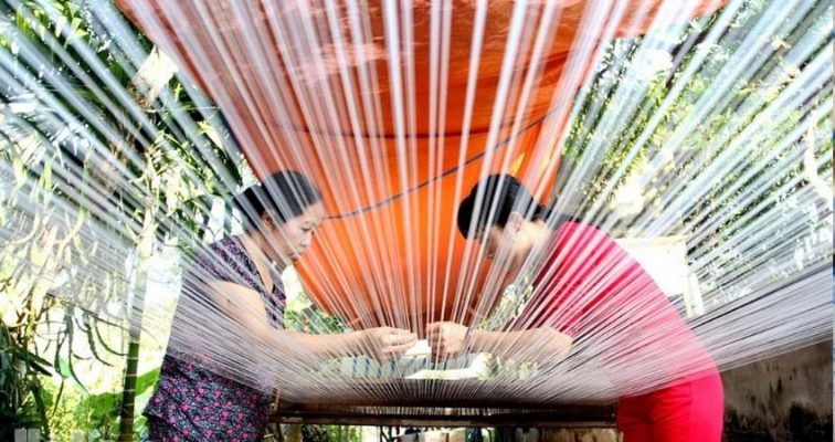 Vải Lụa Nha Xá – Bí Quyết May Áo Dài Đẹp Chuẩn Form