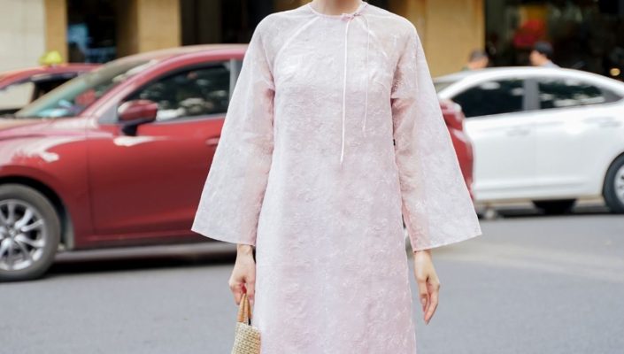 Cách Ủi Áo Dài Lụa Tơ Tằm Chuẩn Form, Đẹp Như Mới