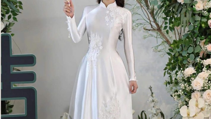 Top 10 Mẫu Áo Dài Lụa Tơ Tằm Đẹp Nhất Cho Mùa Cưới 2025