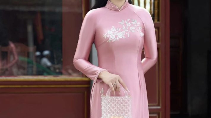 Vải Lụa Tơ Tằm May Áo Dài: Bí Quyết Chọn Vải Chuẩn Chất Lượng