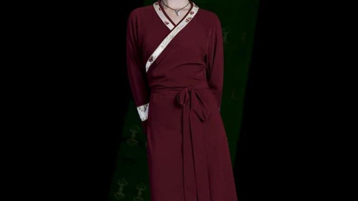 Pháp Phục Mật Tông – Thiết Kế Độc Đáo Từ Vũ Việt Silk